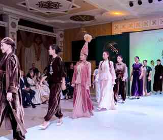 В Семее стартовал показ мод «ABAI RUKHY FASHION WEEK»