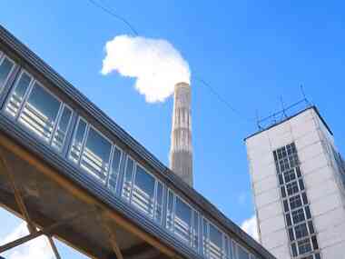 Заканчивается мораторий: сколько будут платить за свет и тепло казахстанцы?