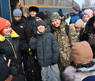 Дети военнослужащих Абайского гарнизона отправились в «Балдаурен»