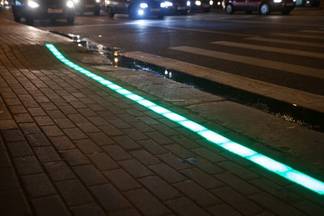 В Шымкенте для безопасности пешеходов установили современное светодиодное оборудование