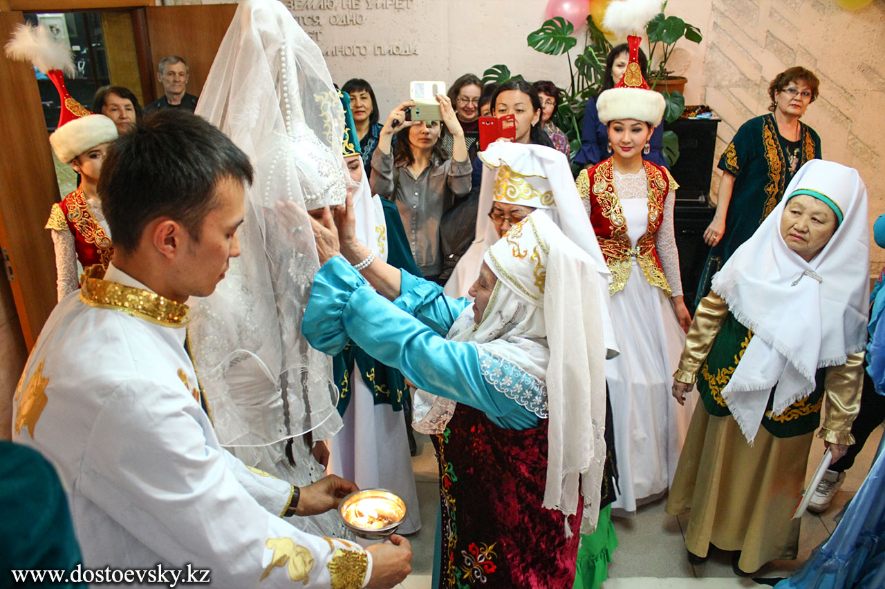 В Семее прошло праздничное мероприятие «Козы-Корпеш и Баян-Сулу»
