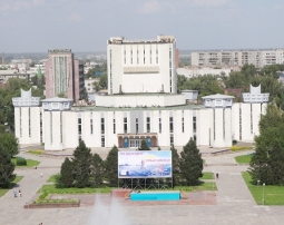 Театр в Семее