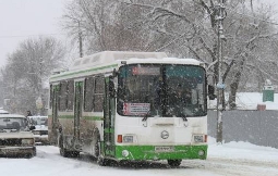 Автобус на маршруте