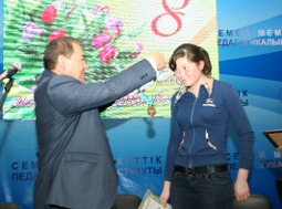 Жулдыз Аманбаева