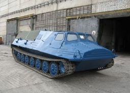 Семикатковый тягач