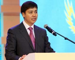 Серик Абденов
