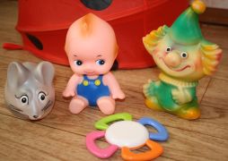 В Казахстане более 70% детских игрушек опасны для здоровья