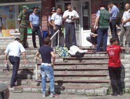 В Усть-Каменогорске военнослужащий убил бывшую жену и застрелился