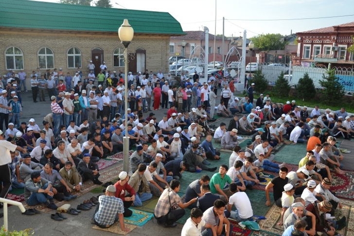 Айт намаз в Семее
