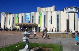 Театр в Семее