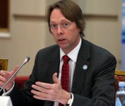 Стивен Тулл