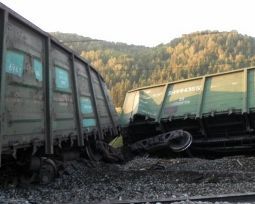 Сход вагонов в ВКО