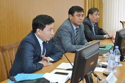 Жаксылылк Омар и Айбек Каримов