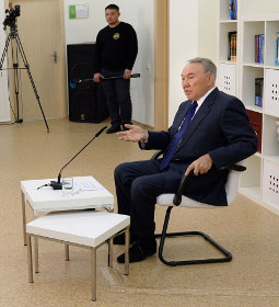 Назарбаев в Атырау