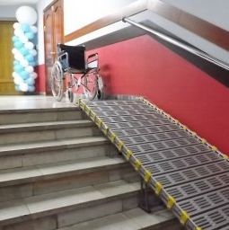 Театр без барьера в Семее