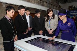 Интерактивная выставка о Назарбаеве