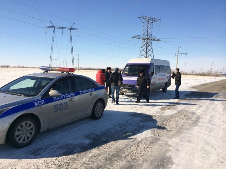 Акция Приемная на дороге в поселке Шульбинск