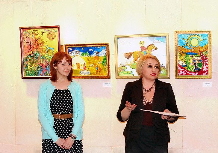 Выставка работ учащихся художественной школы в Семее