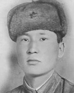 Герой Советского Союза Айткеш Ибраев