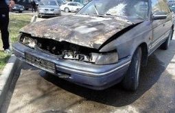 Сгоревший автомобиль