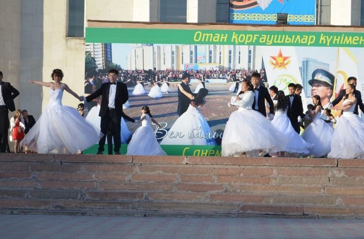Венский бал в Семее 2014