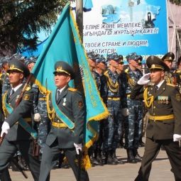 Военный парад в Семее