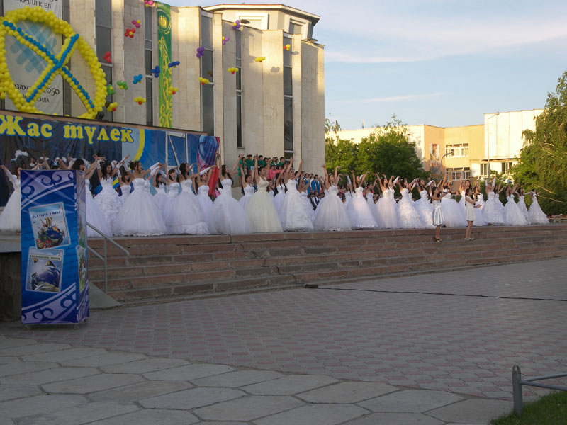 Выпускной в Семее 2014