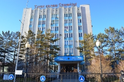 Здание налоговой Семея