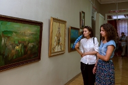 Выставка павлодарских художников в Семее