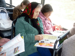 Читающий автобус в Семее