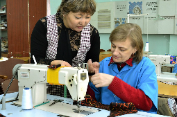 Работает инвалид