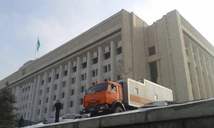 ЧП у акимата Алматы
