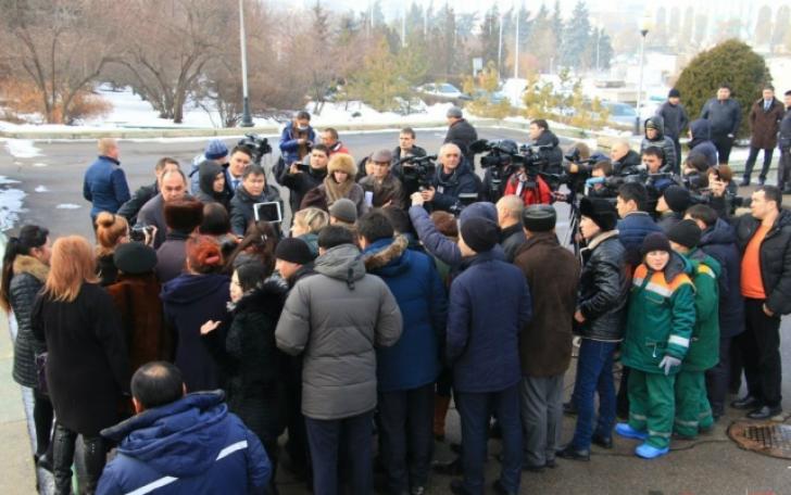 ЧП у акимата Алматы