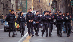 Полицейские Рима