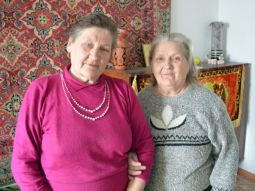 Пострадавшая и её сестра