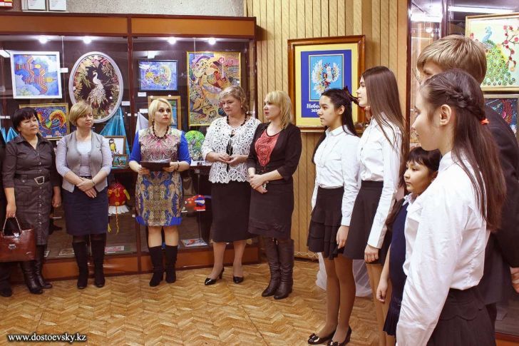 Выставка «Небесных птиц земное чудо»