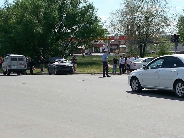 Авария на Морозова в Семее