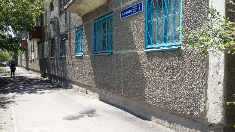 Учительницу облили бензином и подожгли в Астане