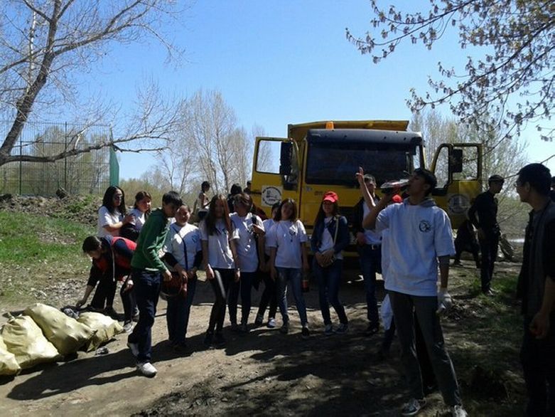 Субботник на острове Полковничий