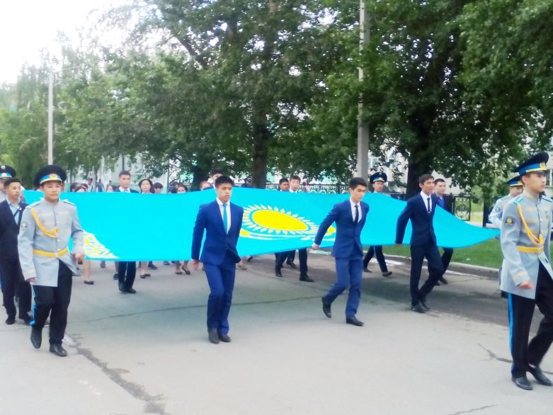День госсимволов в Семее