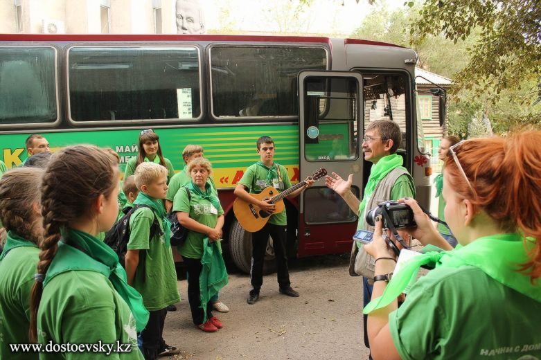 Экскурсия экспедиции по музею Ф.М. Достоевского