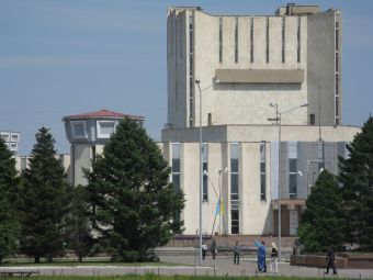 Театр Абая