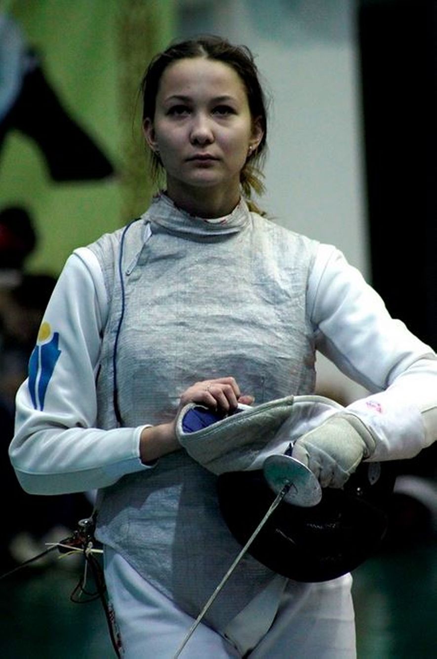 Мастер спорта по фехтованию