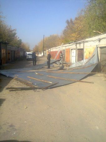 Сорвало кровлю в Семее