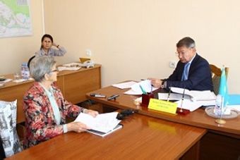Аким ВКО принимает смейчан