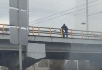 Кадр видео
