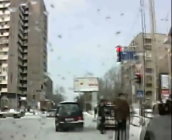Наглый гаишник в Семее