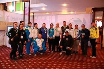 Пауэрлифтеры