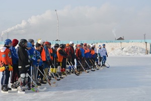 Городское первенство по хоккею с мячом 