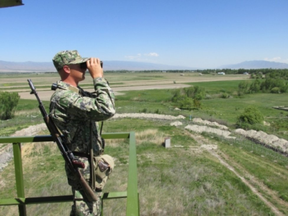 Казахстан пограничник на